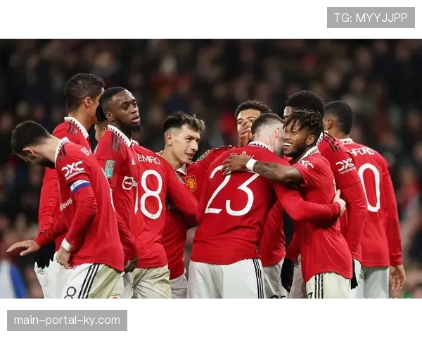 升班马成意甲搅局变量 科莫12场不败跻身欧战竞争者